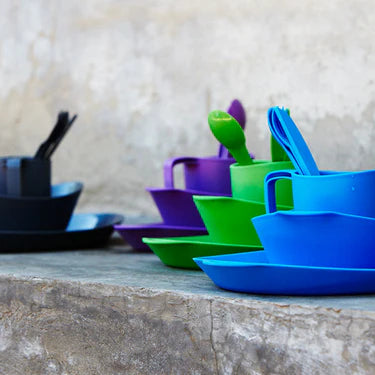 Lifesystems Ellipse Plastic Camping Plates