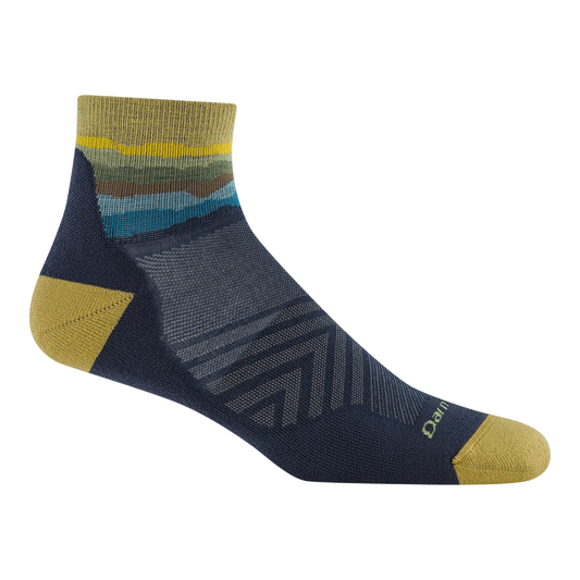 Darn Tough Men's Run Quarter Cushioned Ultra-Lightweight Running Socks